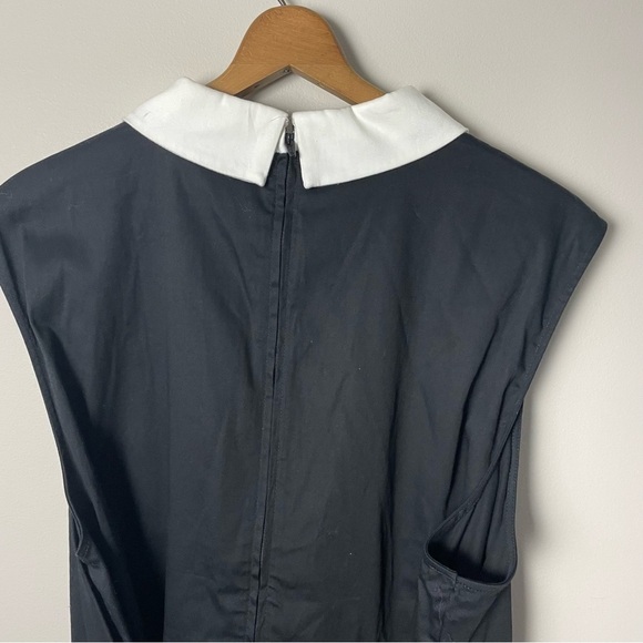 [Hot Topic] Women's Black & White Pin Up Wednesday Adams Fit & Flare Dress - Picture 6 of 8